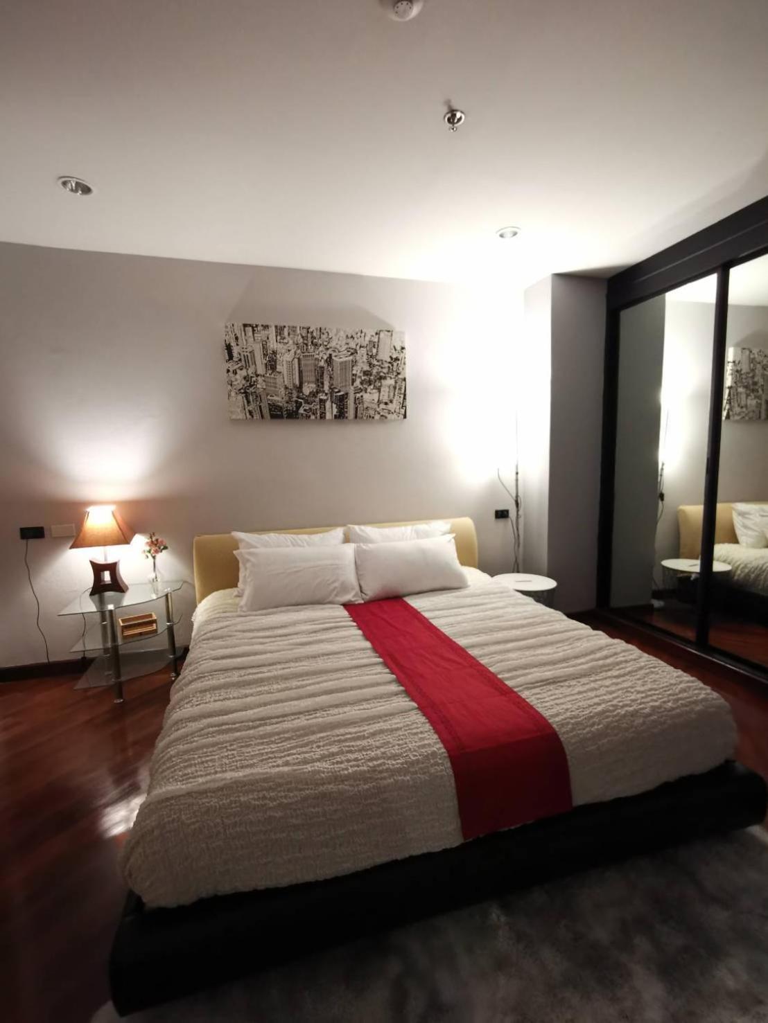 Cozy 1Br Walk To Bts And Airport Rail Link Close To Malls G7 Бангкок Екстер'єр фото